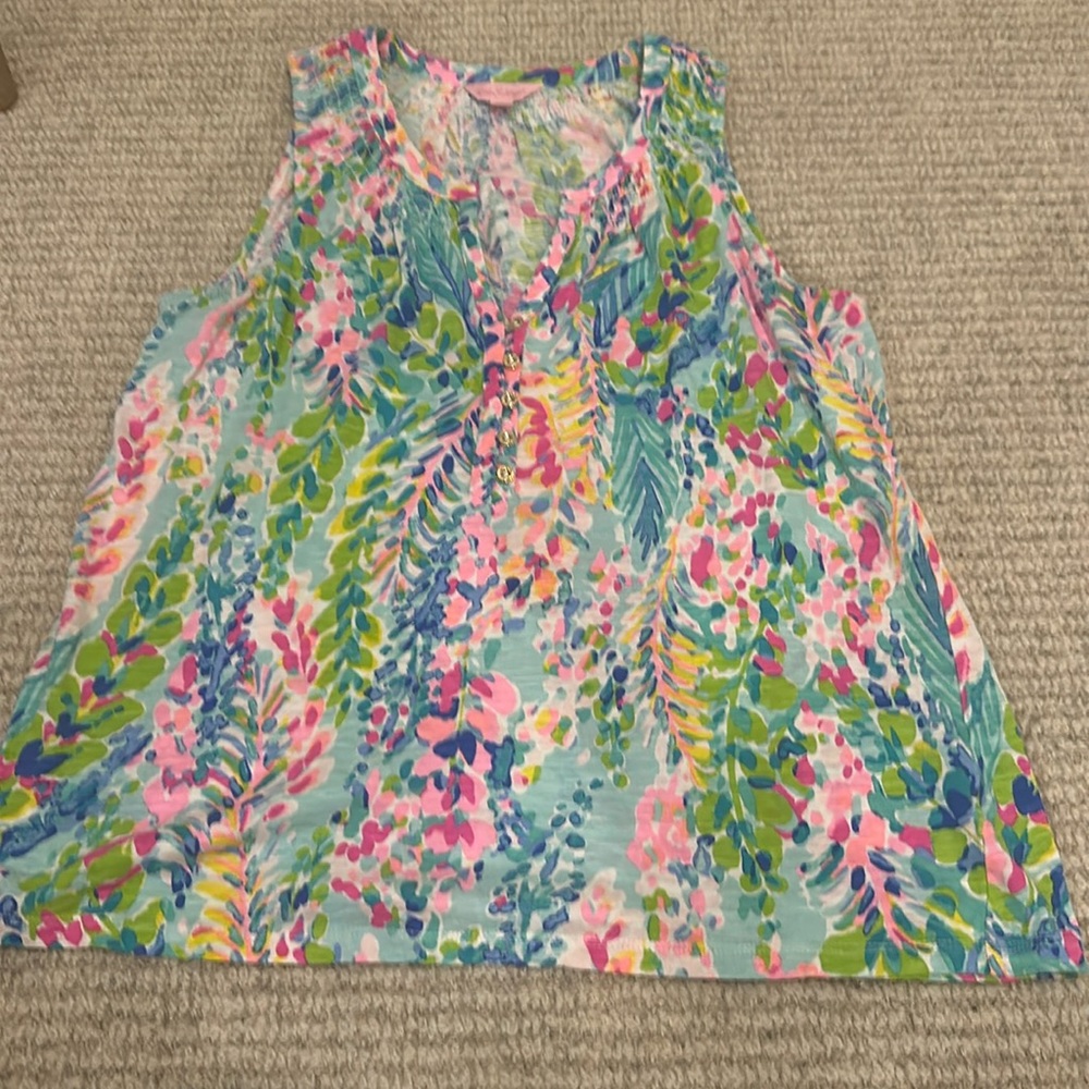 Lilly Pulitzer Essie tank top EUC Size M